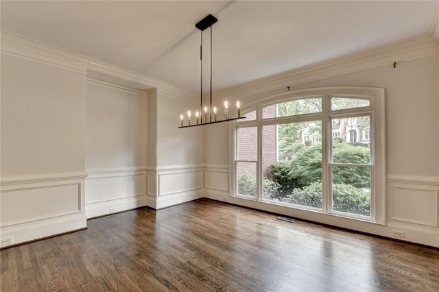 855 Autumn Close, Alpharetta, GA 30004
