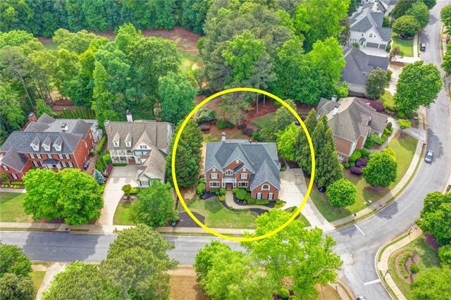 855 Autumn Close, Alpharetta, GA 30004