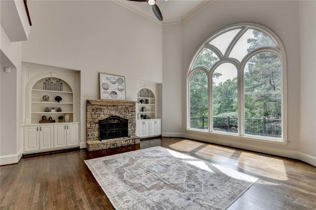855 Autumn Close, Alpharetta, GA 30004
