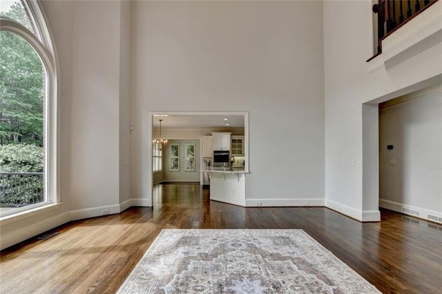 855 Autumn Close, Alpharetta, GA 30004