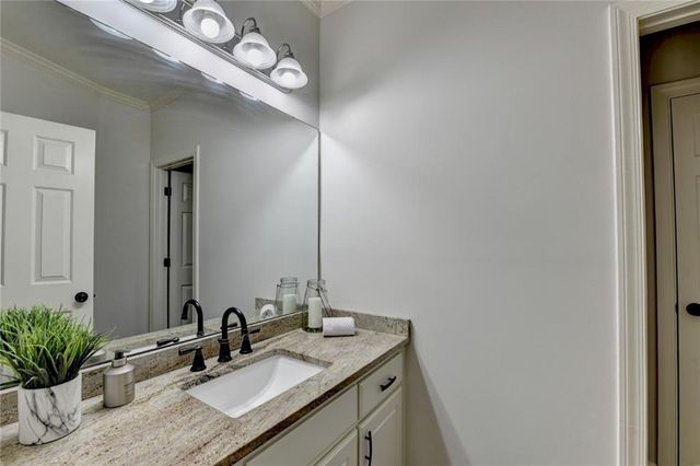 855 Autumn Close, Alpharetta, GA 30004