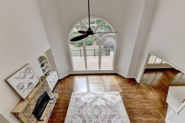 855 Autumn Close, Alpharetta, GA 30004