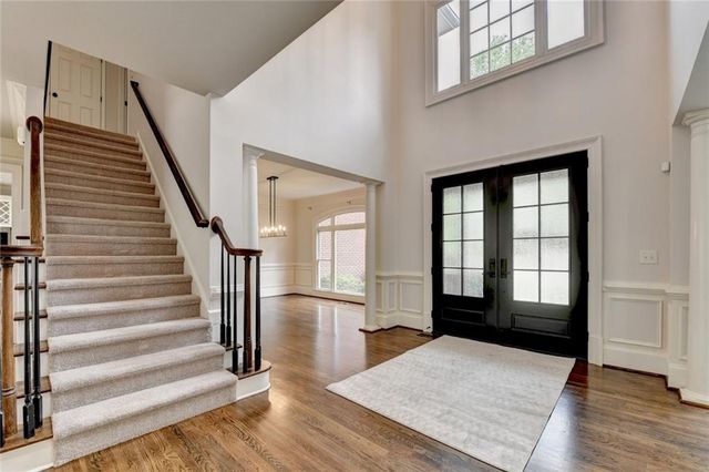 855 Autumn Close, Alpharetta, GA 30004