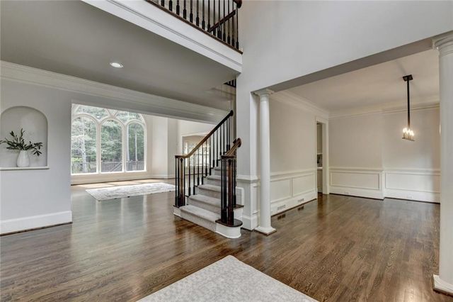 855 Autumn Close, Alpharetta, GA 30004