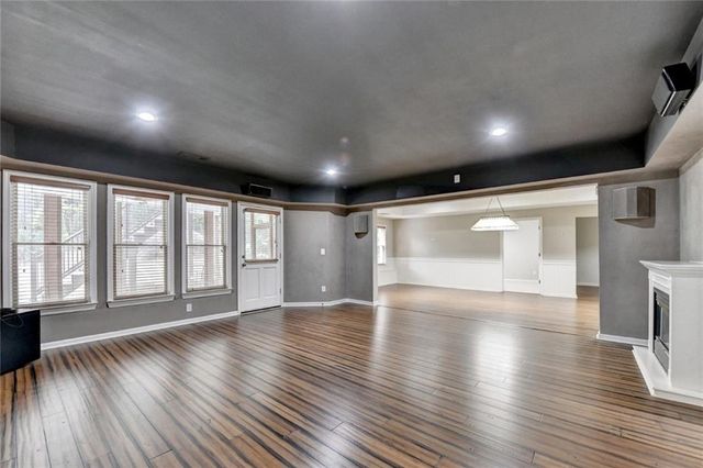 855 Autumn Close, Alpharetta, GA 30004