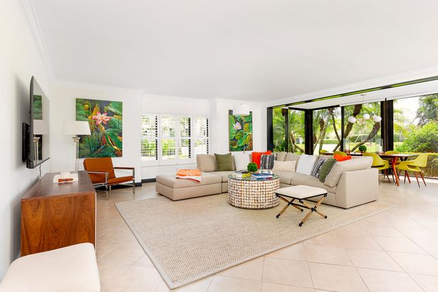 13254 POLO CLUB Road C104, Wellington, FL 33414