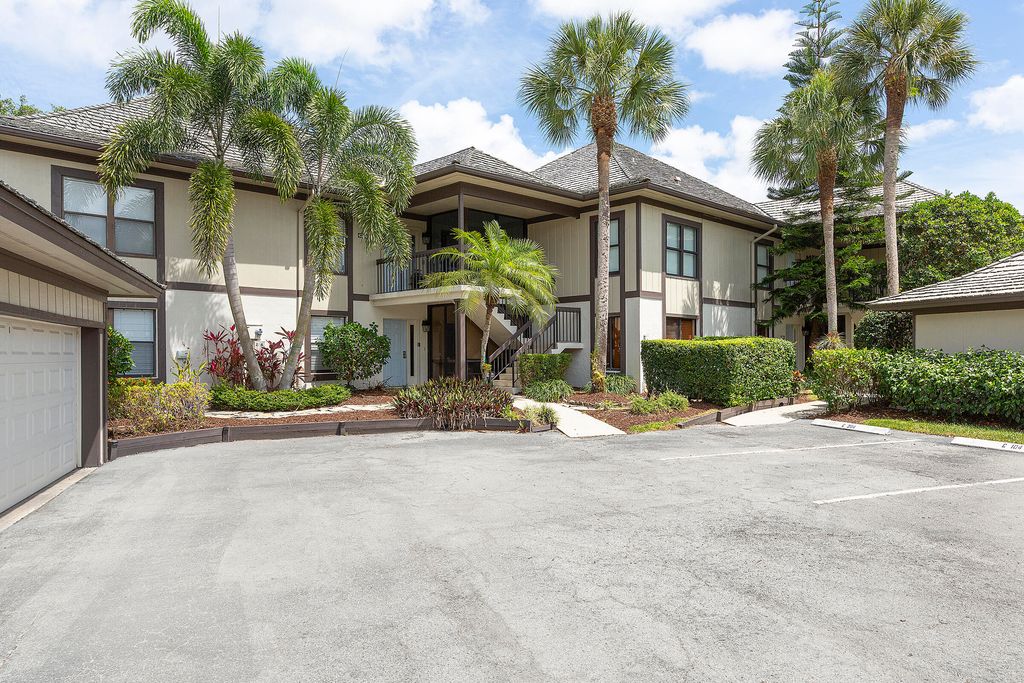 13254 POLO CLUB Road C104, Wellington, FL 33414