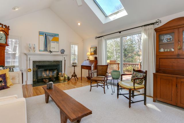 64 Falling Leaf Lane, Osterville, MA 02655