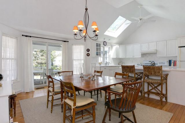 64 Falling Leaf Lane, Osterville, MA 02655