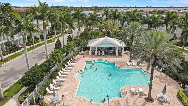 1123 Turnbridge Drive, Jupiter, FL 33458