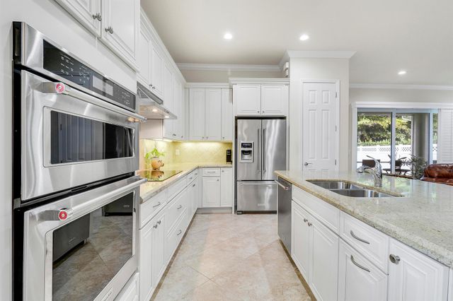 1123 Turnbridge Drive, Jupiter, FL 33458