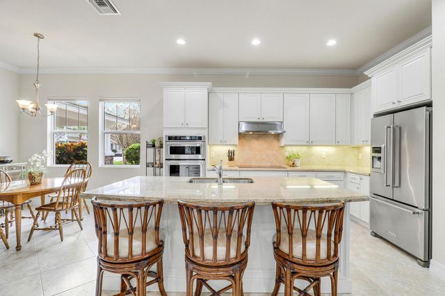 1123 Turnbridge Drive, Jupiter, FL 33458