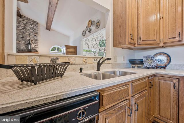 8929 COLESVILLE RD, Silver Spring, MD 20910