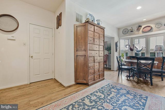 8929 COLESVILLE RD, Silver Spring, MD 20910