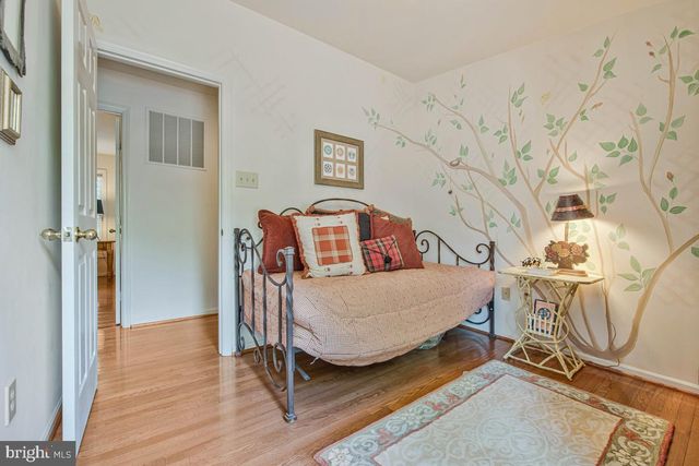 8929 COLESVILLE RD, Silver Spring, MD 20910