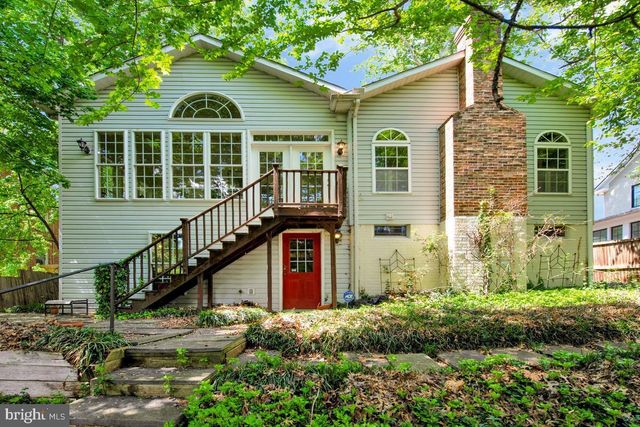 8929 COLESVILLE RD, Silver Spring, MD 20910