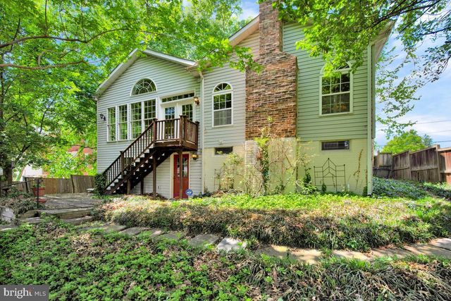 8929 COLESVILLE RD, Silver Spring, MD 20910