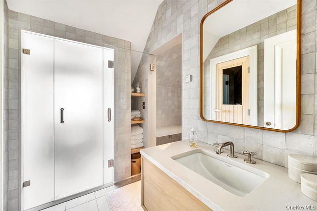 217 Hommocks Road, Larchmont, NY 10538