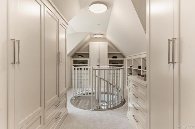 217 Hommocks Road, Larchmont, NY 10538