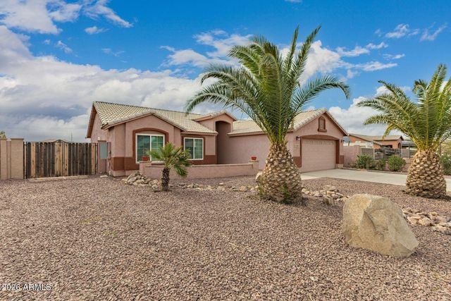 9035 W REVENTON Drive, Arizona City, AZ 85123