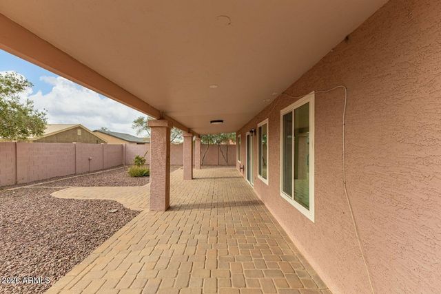 9035 W REVENTON Drive, Arizona City, AZ 85123
