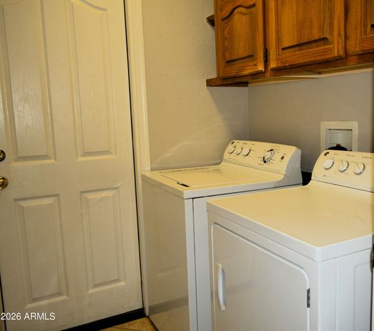 9035 W REVENTON Drive, Arizona City, AZ 85123