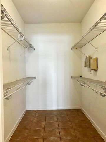 1330 Old Spanish Trail Drive 8109, Houston, TX 77054