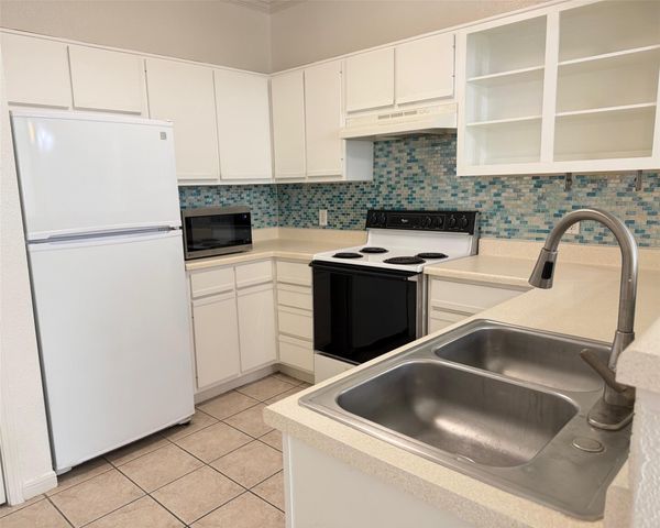 1330 Old Spanish Trail Drive 8109, Houston, TX 77054