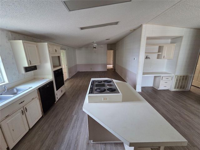 9236 DENMARSH DRIVE, Brooksville, FL 34613