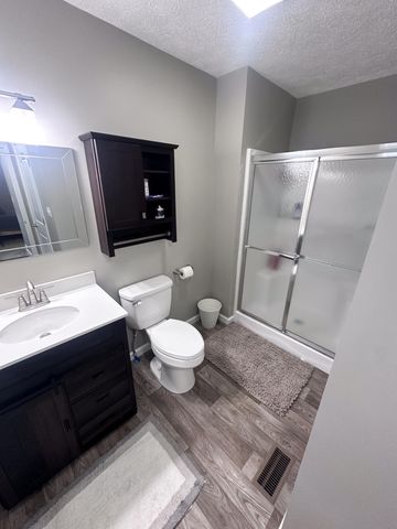 193 Highway 1383 O8, Russell Springs, KY 42642