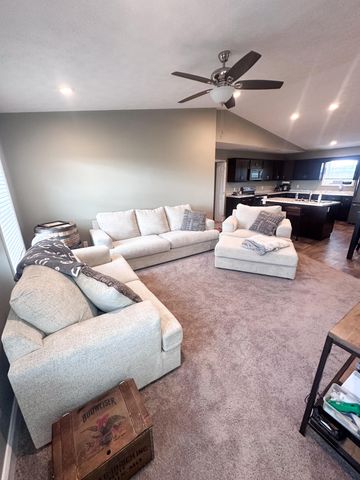 193 Highway 1383 O8, Russell Springs, KY 42642