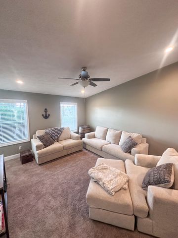 193 Highway 1383 O8, Russell Springs, KY 42642