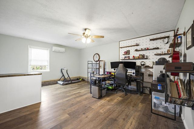 3400 Talmage Mayo Road, Salvisa, KY 40372