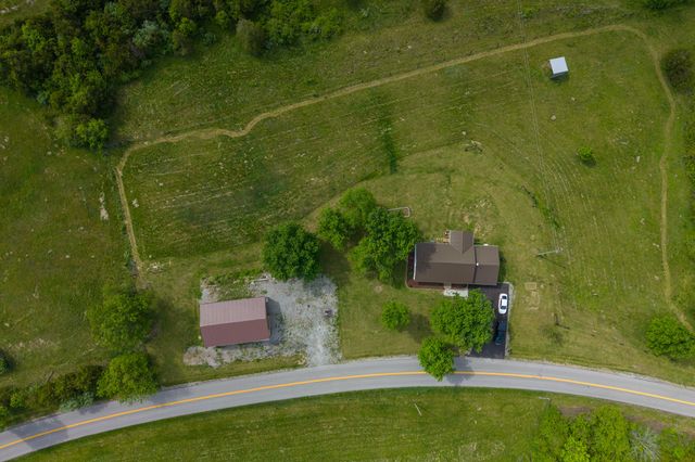 3400 Talmage Mayo Road, Salvisa, KY 40372