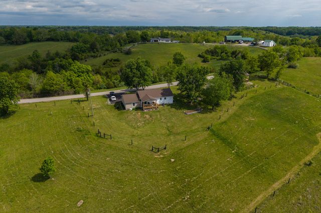3400 Talmage Mayo Road, Salvisa, KY 40372