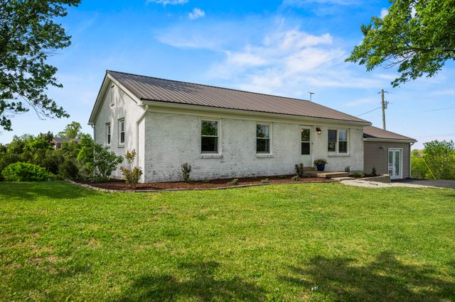 3400 Talmage Mayo Road, Salvisa, KY 40372