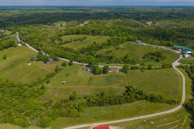 3400 Talmage Mayo Road, Salvisa, KY 40372