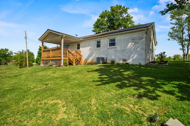3400 Talmage Mayo Road, Salvisa, KY 40372