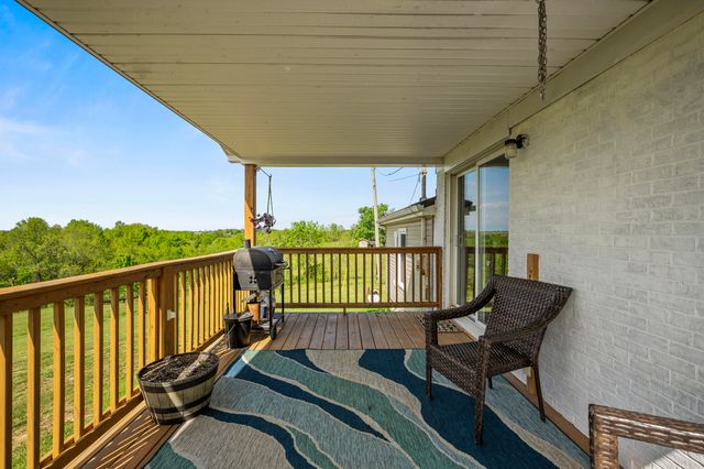 3400 Talmage Mayo Road, Salvisa, KY 40372