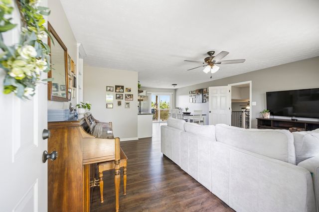 3400 Talmage Mayo Road, Salvisa, KY 40372