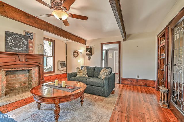 217 South Irish Street, Greeneville, TN 37743