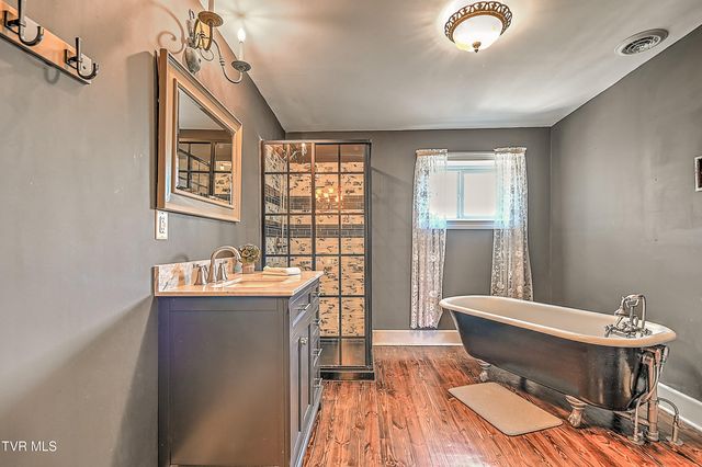 217 South Irish Street, Greeneville, TN 37743