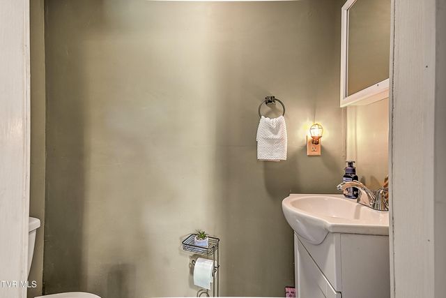 217 South Irish Street, Greeneville, TN 37743