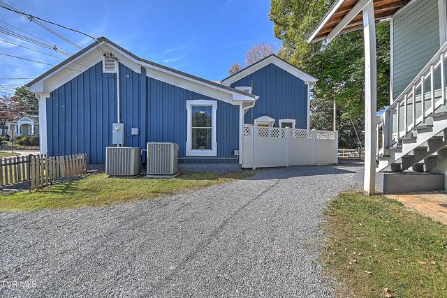 217 South Irish Street, Greeneville, TN 37743