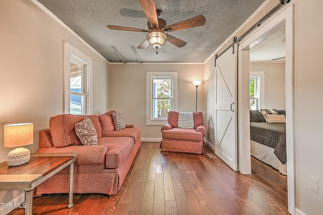 217 South Irish Street, Greeneville, TN 37743