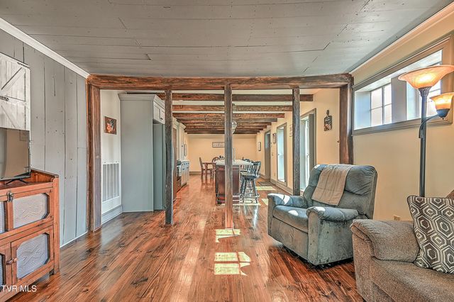 217 South Irish Street, Greeneville, TN 37743