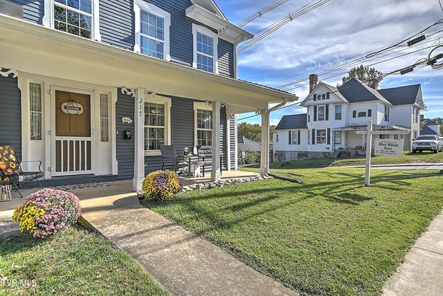 217 South Irish Street, Greeneville, TN 37743