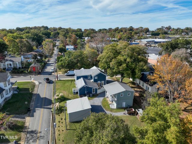 217 South Irish Street, Greeneville, TN 37743