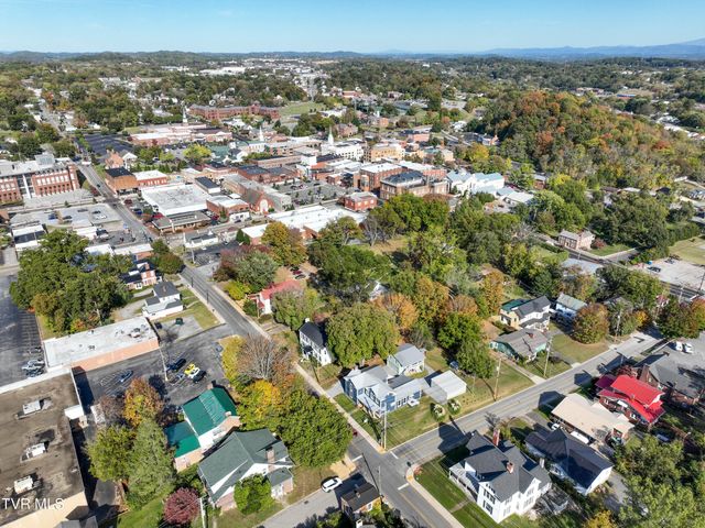 217 South Irish Street, Greeneville, TN 37743