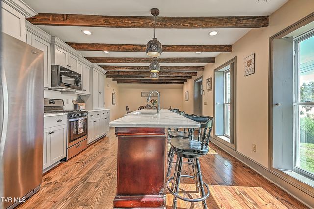 217 South Irish Street, Greeneville, TN 37743